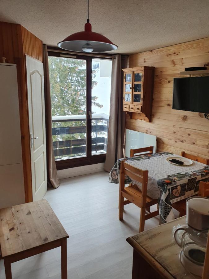 מניגו Appartement Combes Blanche 2 מראה חיצוני תמונה